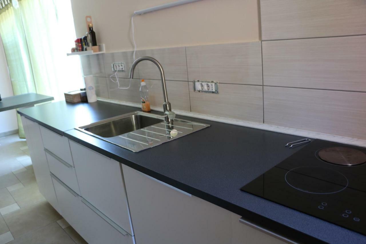 Apartment Olivia Ciginj Bagian luar foto