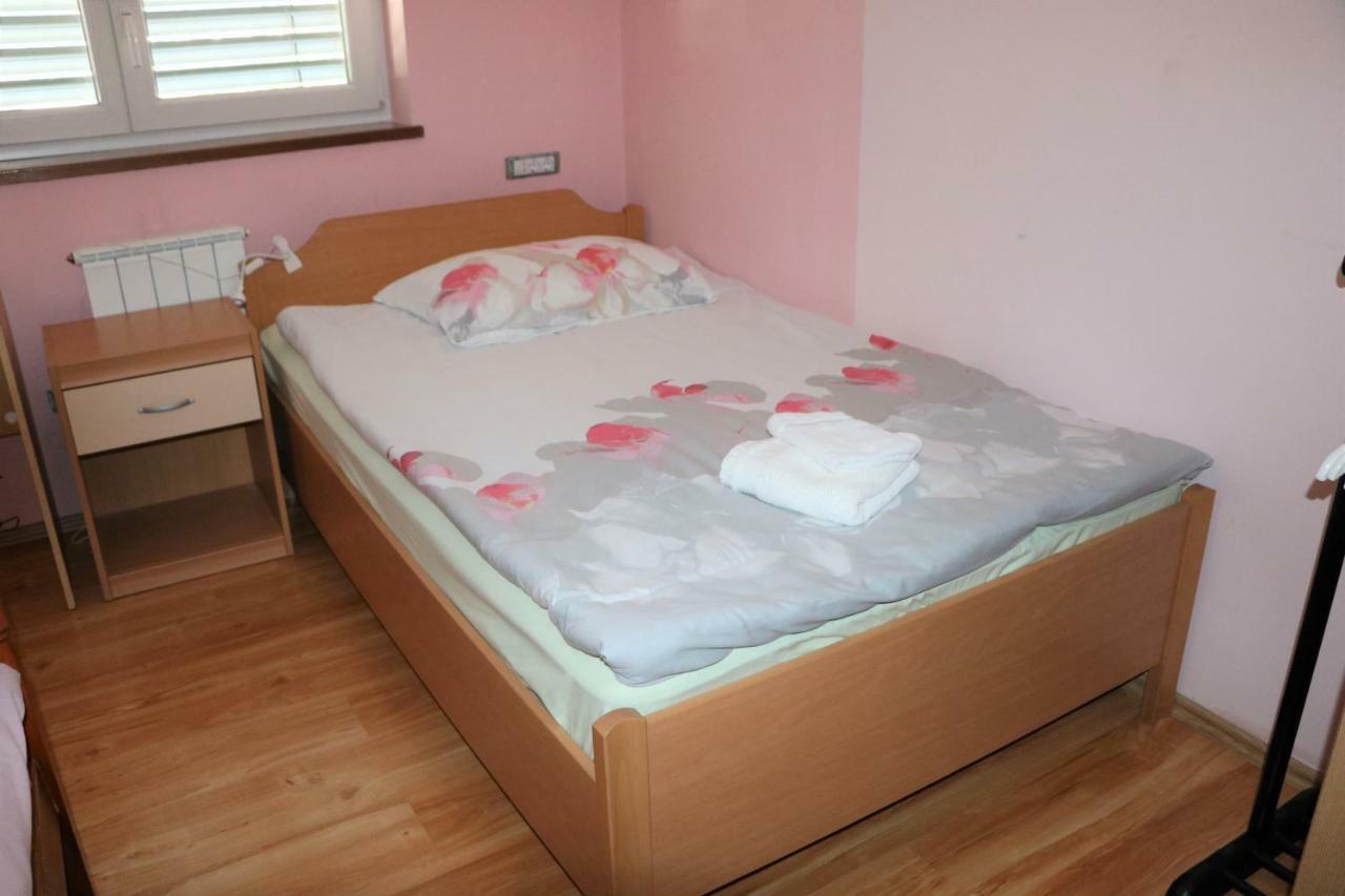 Apartment Olivia Ciginj Bagian luar foto