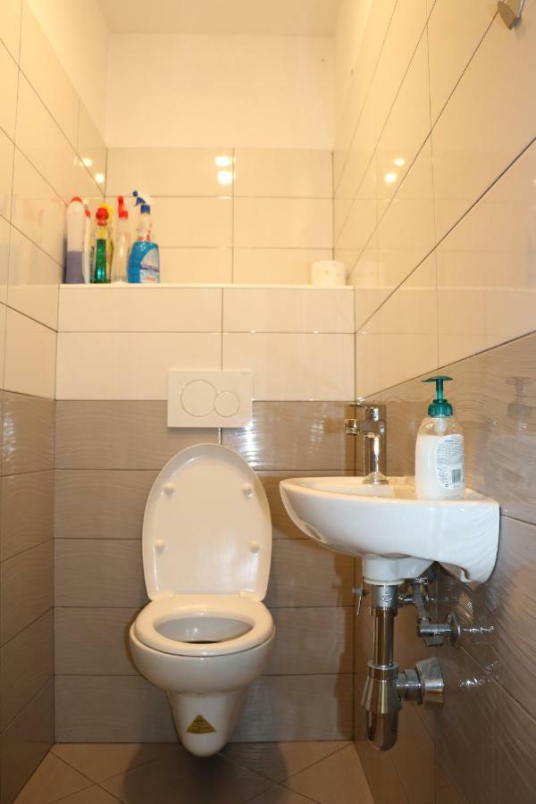 Apartment Olivia Ciginj Bagian luar foto